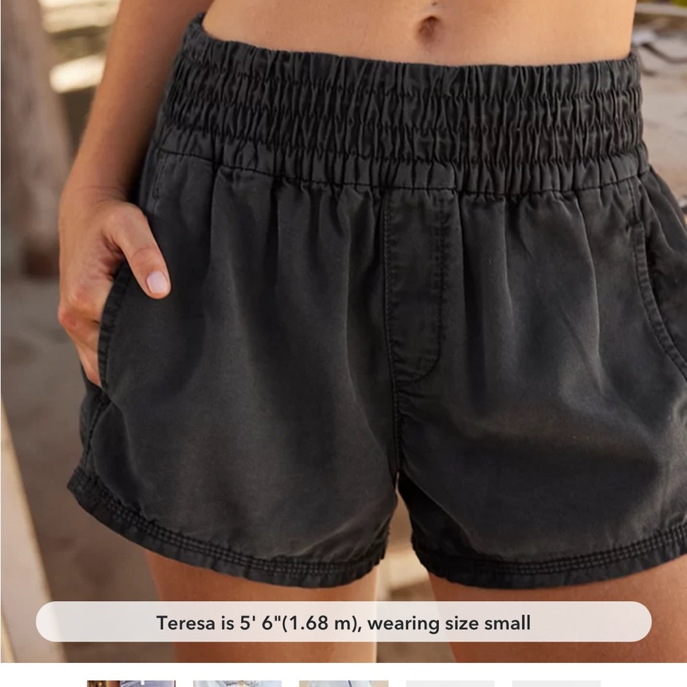 Black aerie ‘babewatch’ shorts